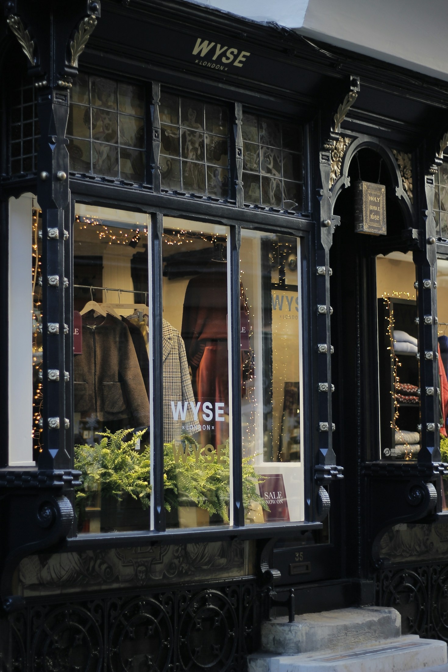 Capsule wardrobe autunnale: pezzi chiave da non perdere